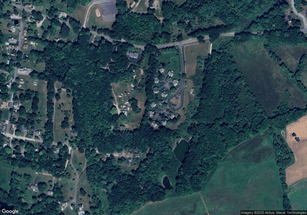 9 Fox Run Rd, Amherst, NH 03031 - photo 1