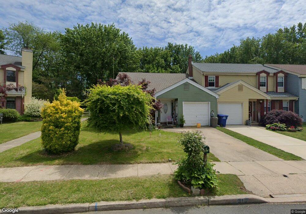 315 Carleton Ln, Mount Laurel, NJ 08054 - photo 1