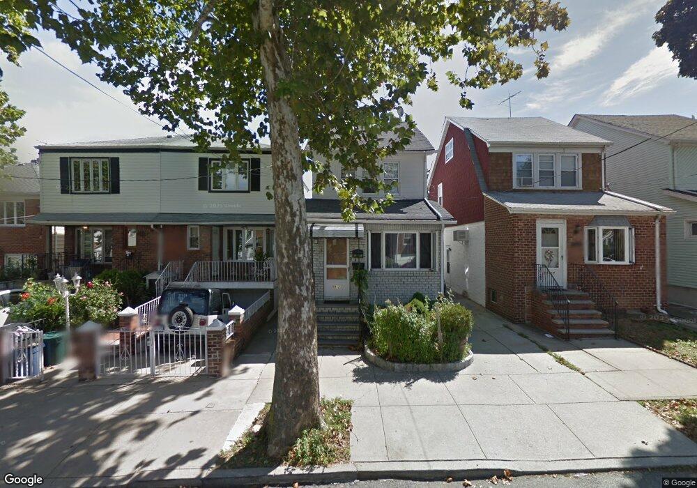 5923 156th St, Flushing, NY 11355 - photo 1