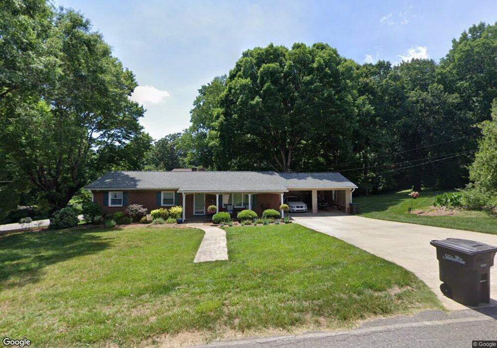 1501 Kenmore Dr, Statesville, NC 28625 - photo 1