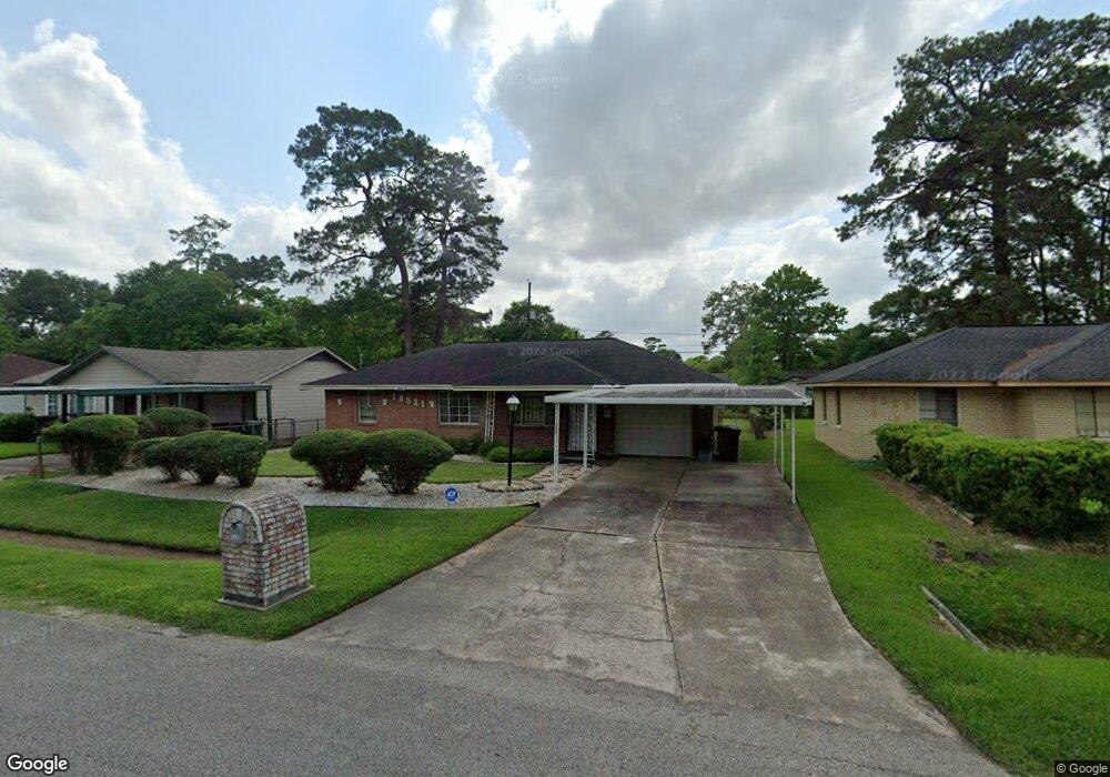 10521 Castleton St, Houston, TX 77016 - photo 1