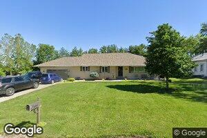 404 W Edwards St, Payson, IL 62360