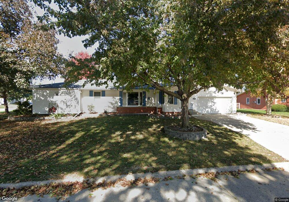 2000 N 3rd Ave E, Newton, IA 50208 - photo 1