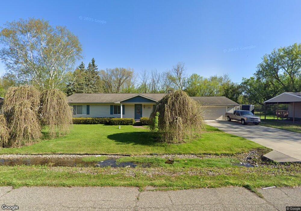 2458 Will Jo Ln, Flint, MI 48507 - photo 1