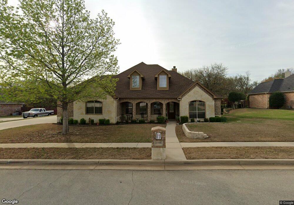 2106 Maplewood Dr, Weatherford, TX 76087 - photo 1