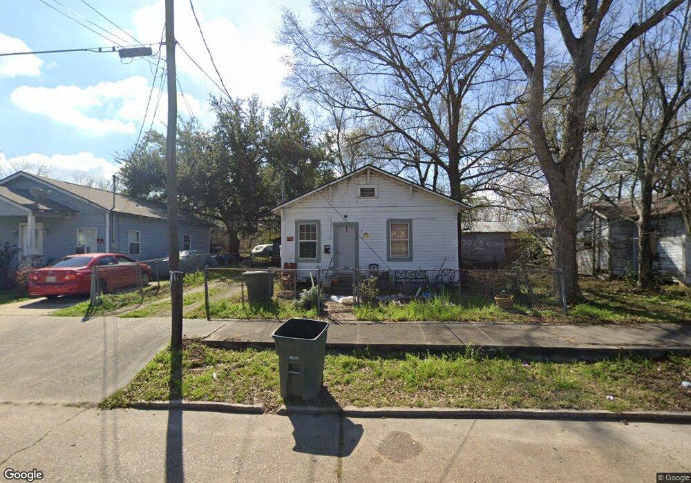 1606 Gieffers St, Lake Charles, LA 70601 - photo 1