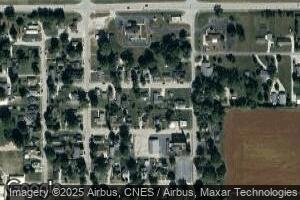 102 E Walsh St, Otterbein, IN 47970