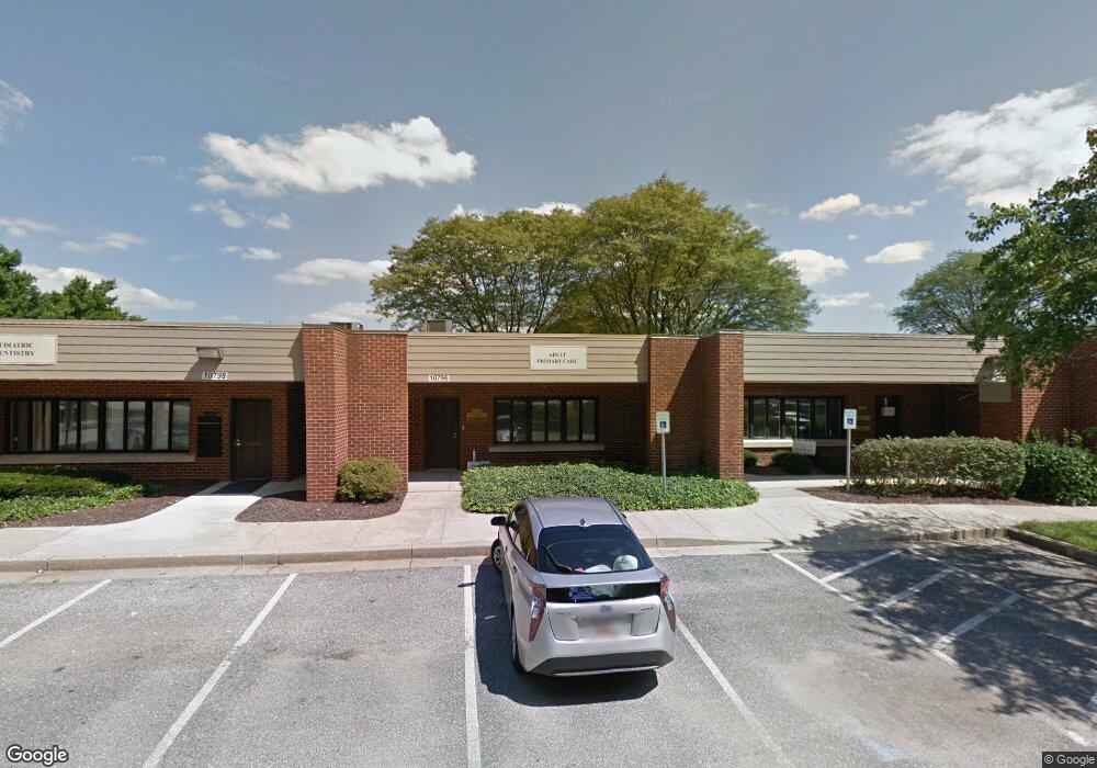 10796 Hickory Ridge Rd, Columbia, MD 21044 - photo 1