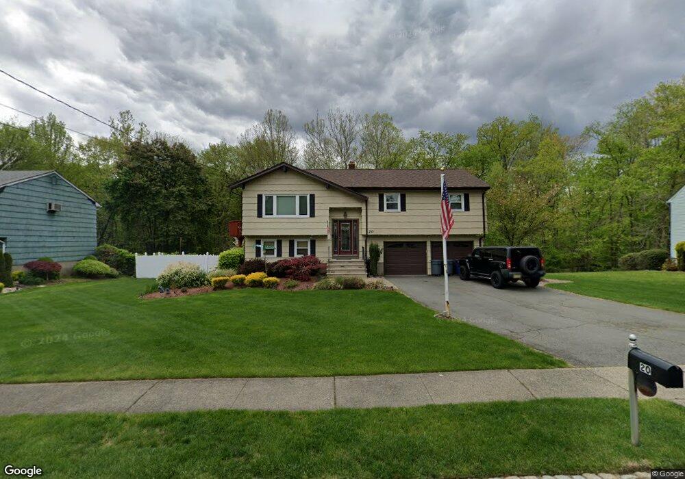 20 Ellen Ln, Wayne, NJ 07470 - photo 1