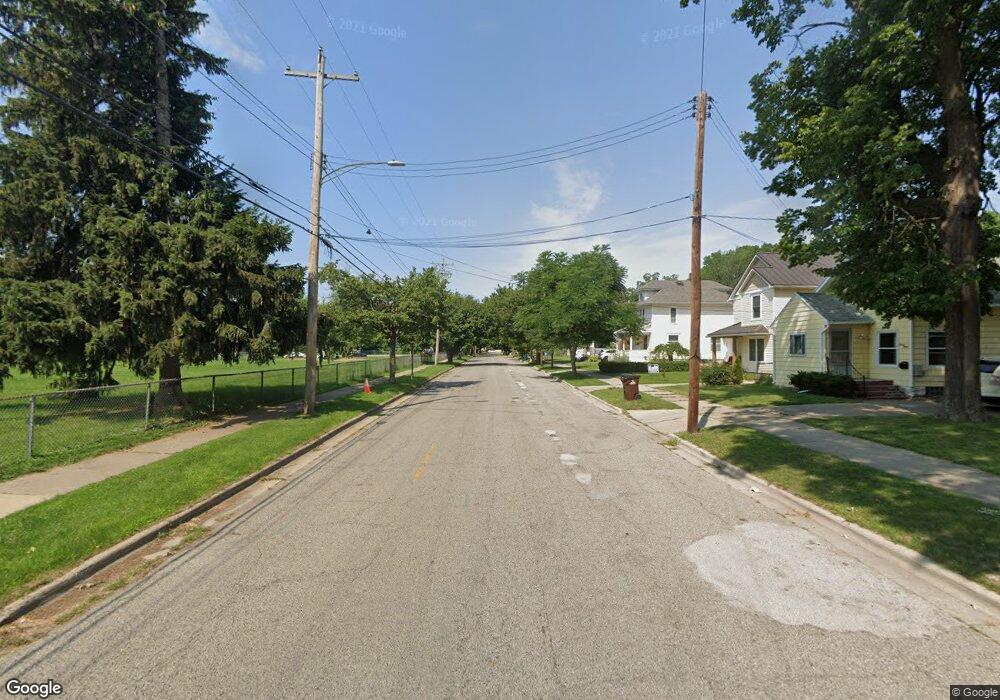 1217 W Allegan St, Lansing, MI 48915 - photo 1