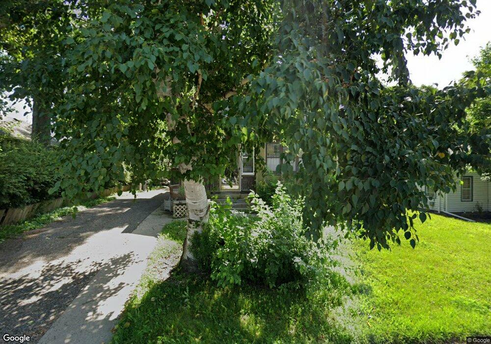 916 Saint Jacob Ave, Albert Lea, MN 56007 - photo 1