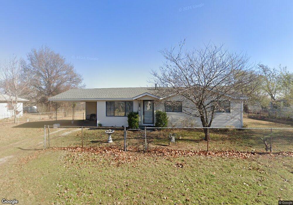 306 N Ferguson St, Henryetta, OK 74437 - photo 1