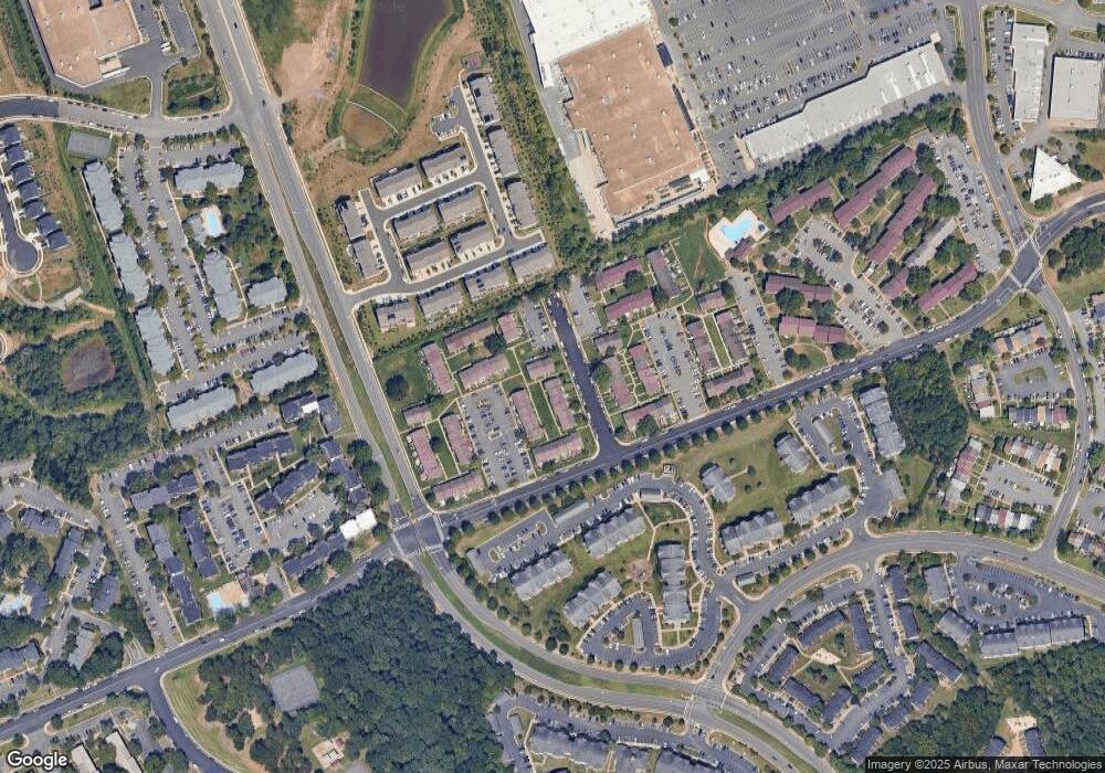 7541 Clemson Ct unit 76, Manassas, VA 20109 - photo 1