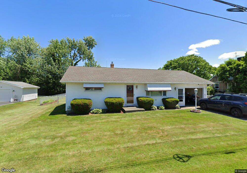 2901 Hampshire Rd, Erie, PA 16506 - photo 1