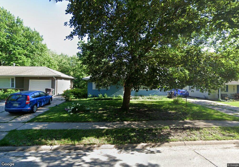 1617 Hawthorne Dr, Cedar Falls, IA 50613 - photo 1