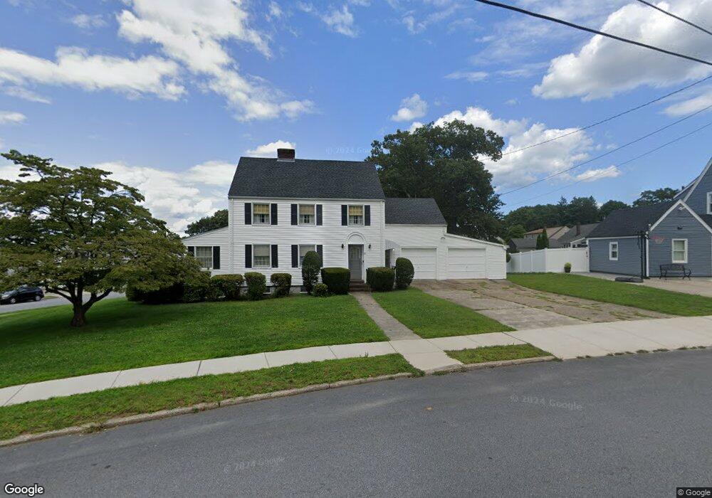 26 Lenox Cir, Lawrence, MA 01843 - photo 1