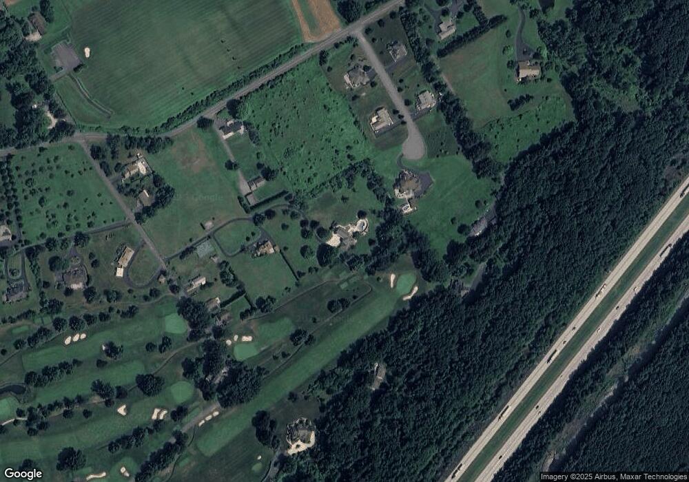 22 Country Club Ln, Sugarloaf, PA 18249 - photo 1