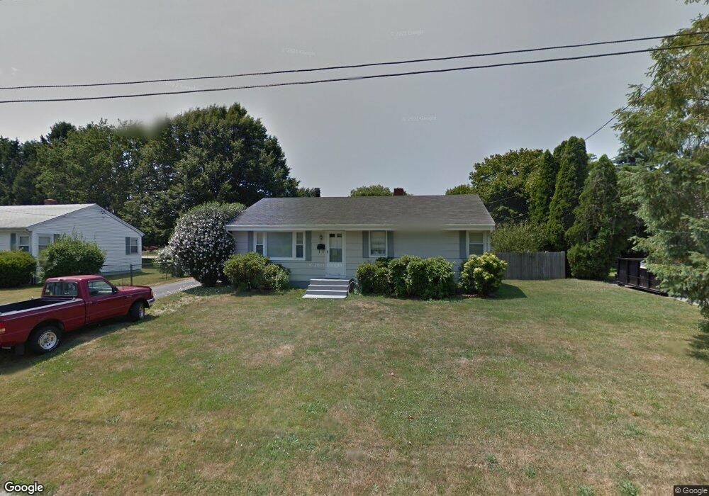 15 Wood Rd, Middletown, RI 02842 - photo 1