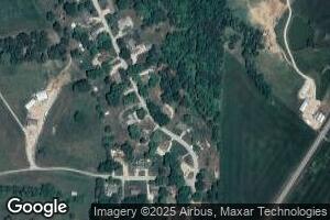 5813 Dove Lake Rd, Jefferson City, MO 65101