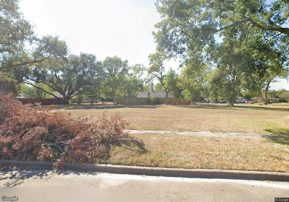 7031 Wood Orchard Dr, Houston, TX 77040 - photo 1