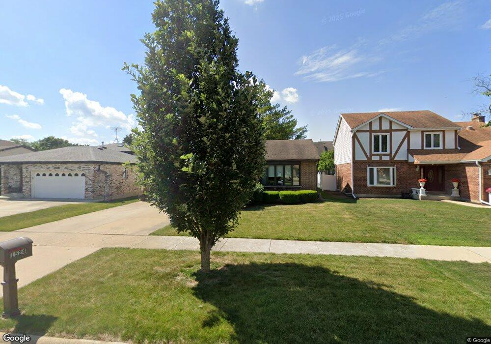1524 Heather Ln, Des Plaines, IL 60018 - photo 1