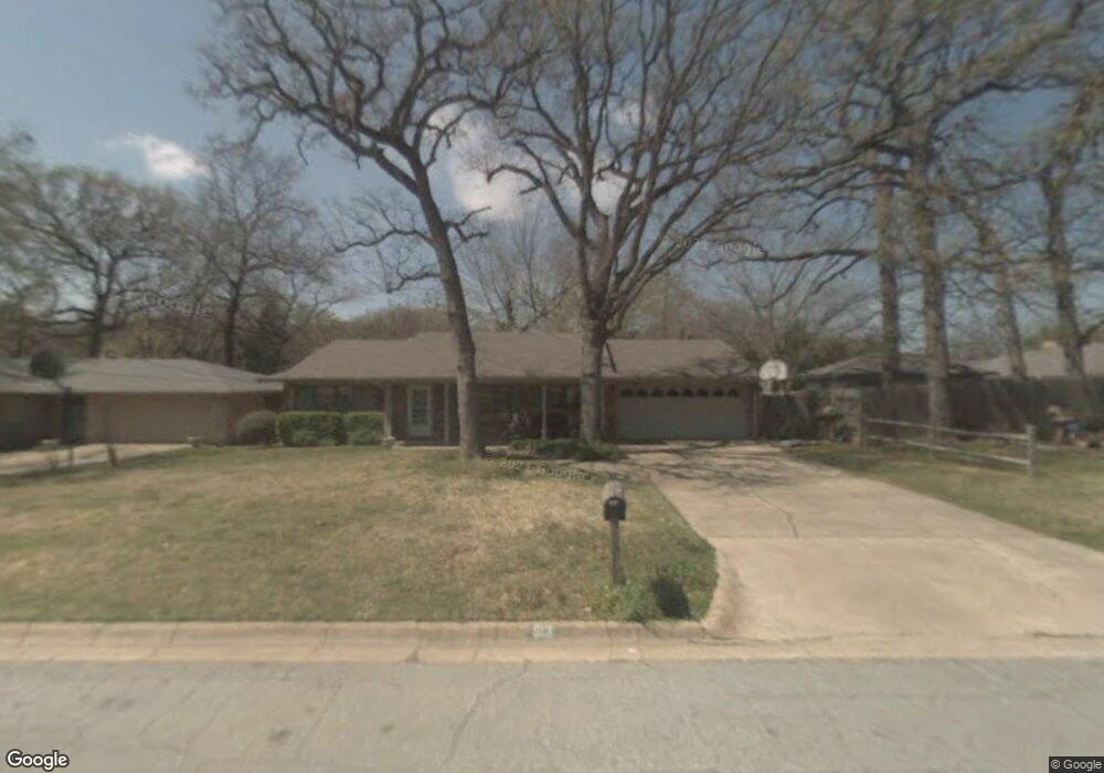 613 Kerby Dr, Denison, TX 75020 - photo 1