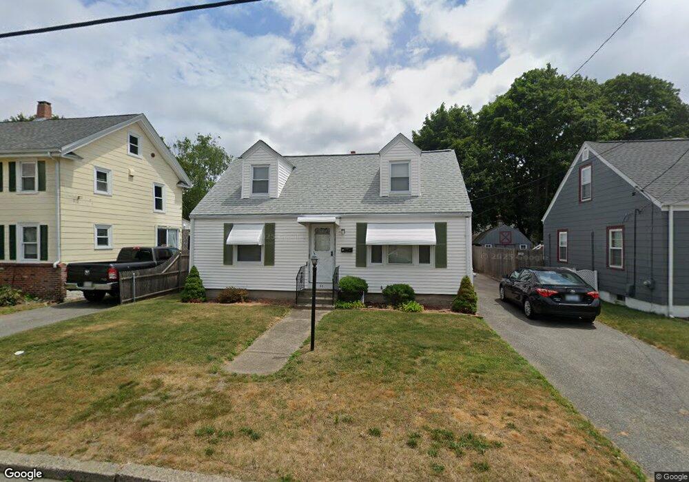 52 Rosemere Rd, Pawtucket, RI 02861 - photo 1