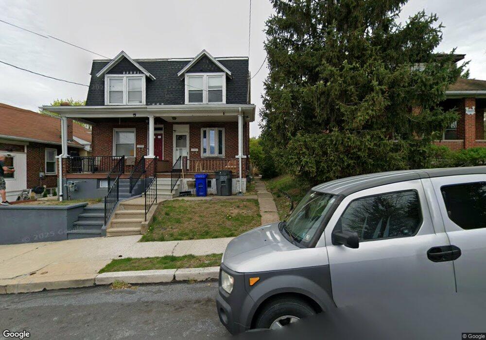 3313 Fairfield St, Reading, PA 19605 - photo 1