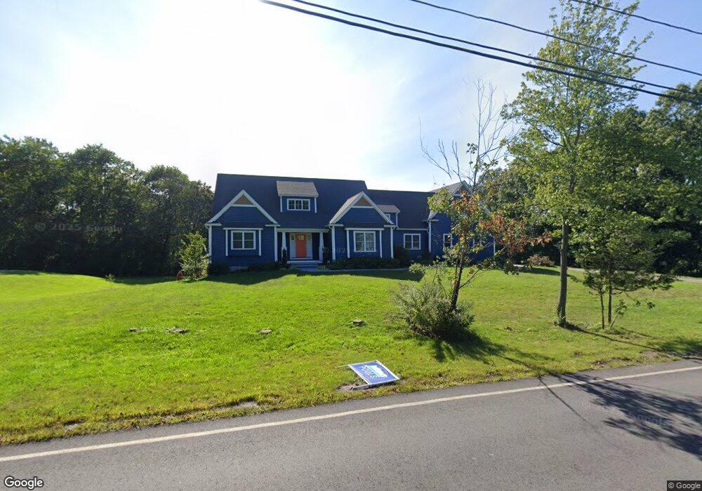 1335 Highland St, Holliston, MA 01746 - photo 1