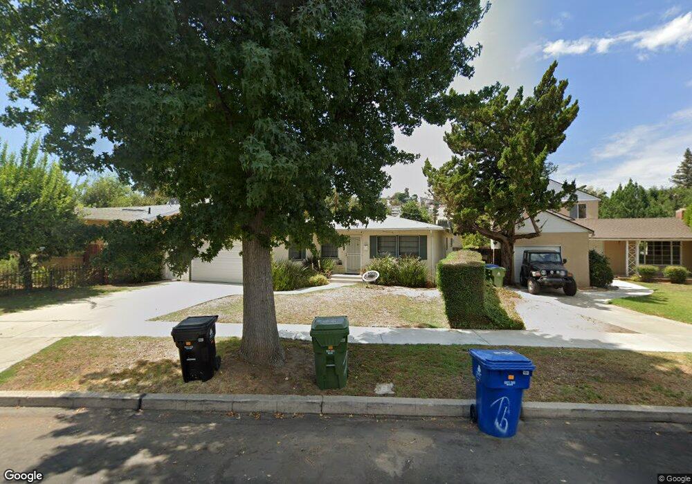 5209 Alhama Dr, Woodland Hills, CA 91364 - photo 1