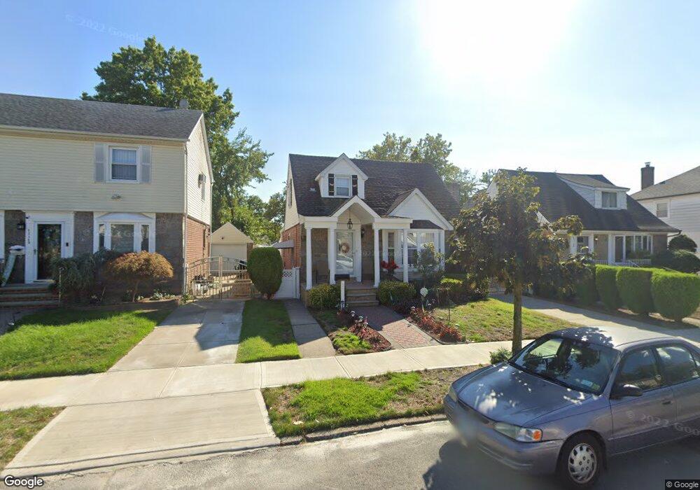 23124 126th Ave, Springfield Gardens, NY 11413 - photo 1