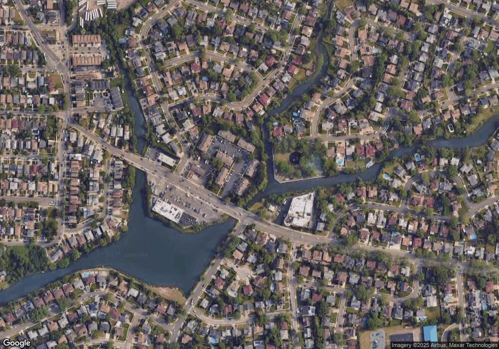 6 Vanderbilt Way, Valley Stream, NY 11581 - photo 1