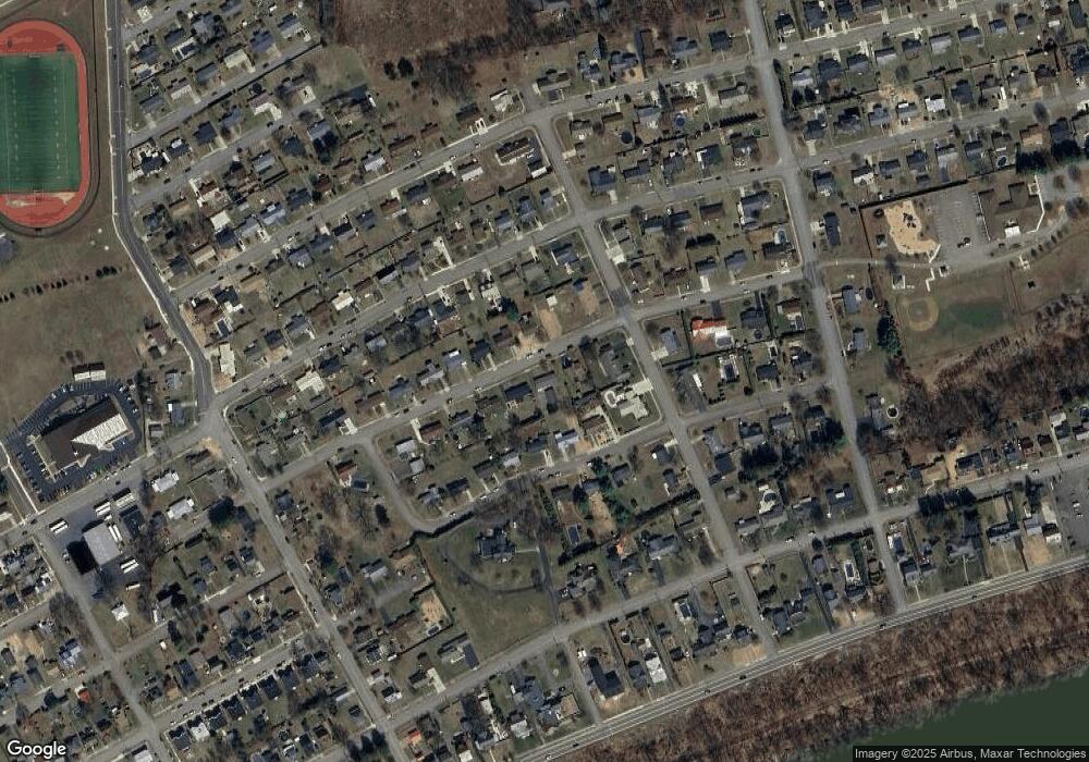 1022 E 4 1/2 St, Berwick, PA 18603 - photo 1