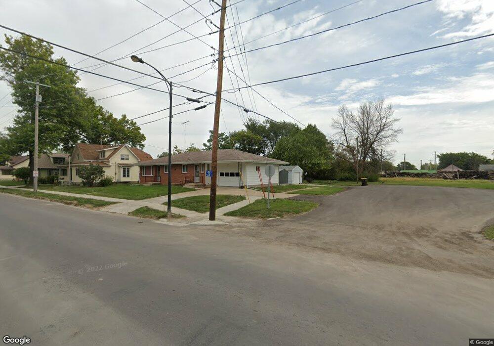 107 E Clay St, Osceola, IA 50213 - photo 1