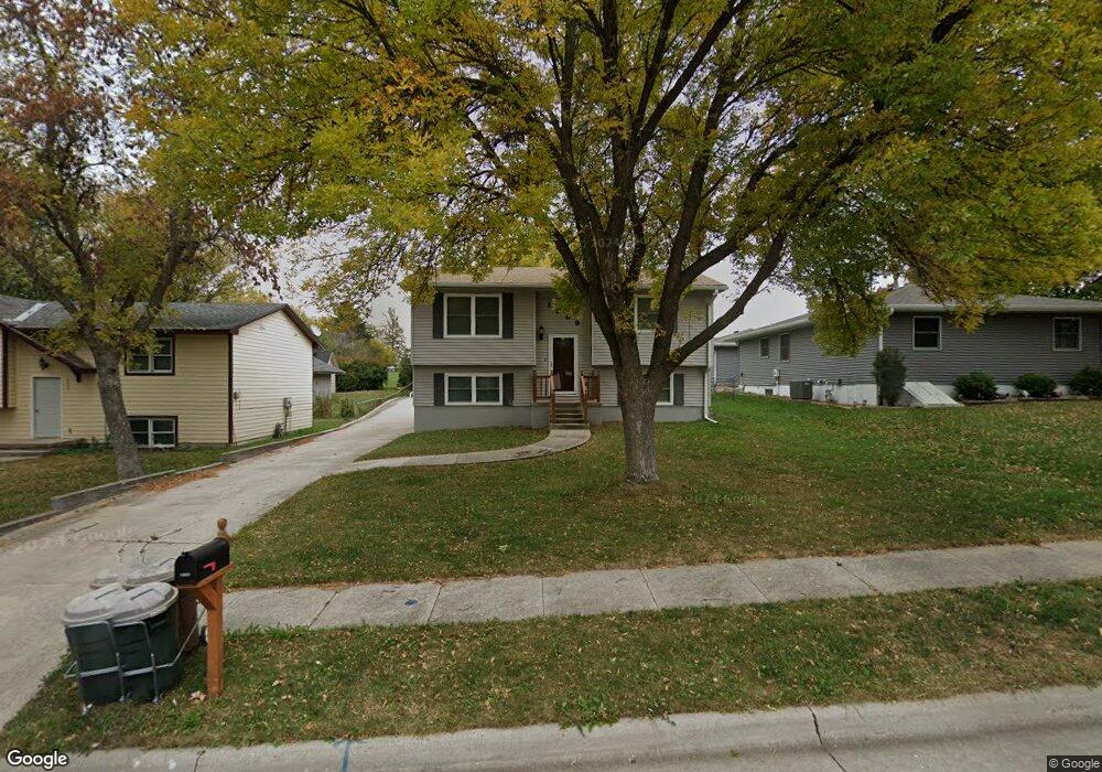 1009 Harrison St, Shenandoah, IA 51601 - photo 1