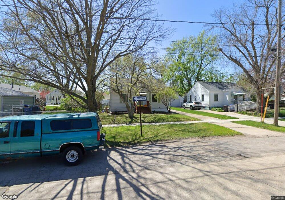 2116 Merklin Way, Des Moines, IA 50310 - photo 1