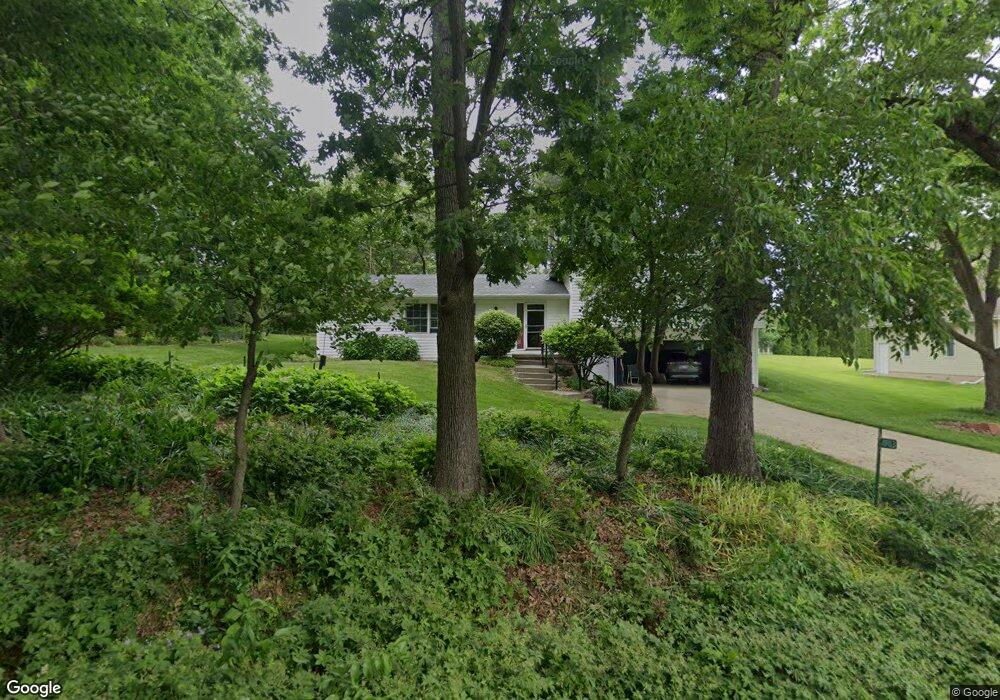 4903 Highwood Cir, Middleton, WI 53562 - photo 1