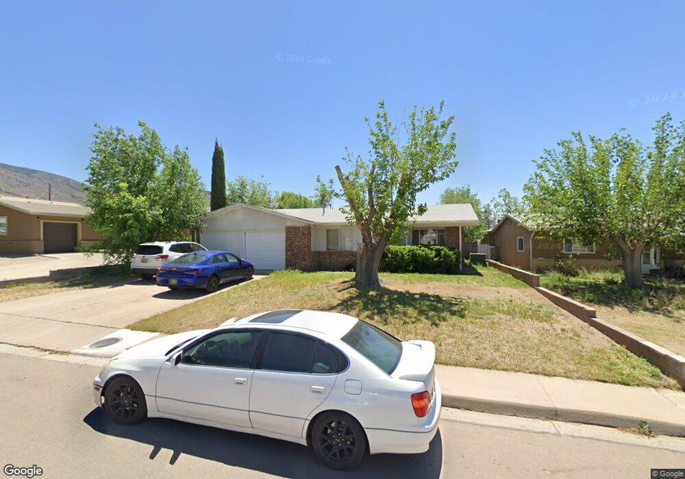 1334 Mckinley Ave, Alamogordo, NM 88310 - photo 1