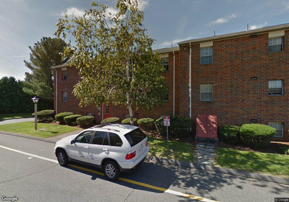 265 New Ludlow Rd unit D6, Chicopee, MA 01020 - photo 1