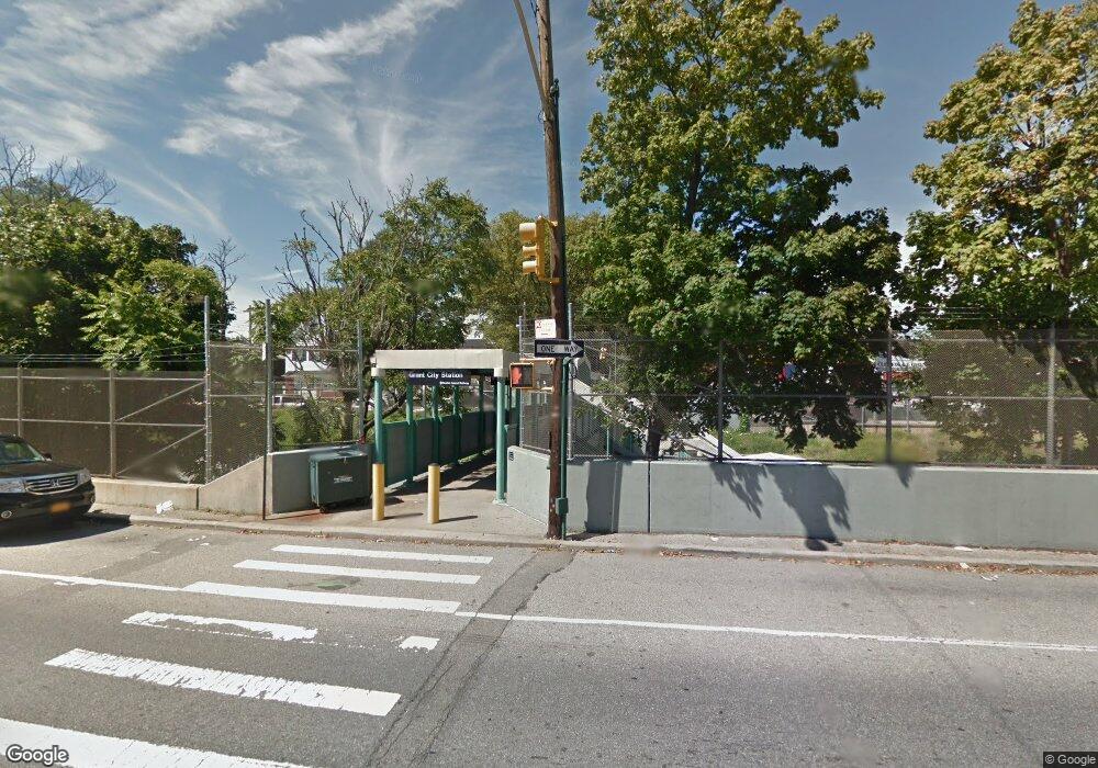 118 Fremont Ave, Staten Island, NY 10306 - photo 1