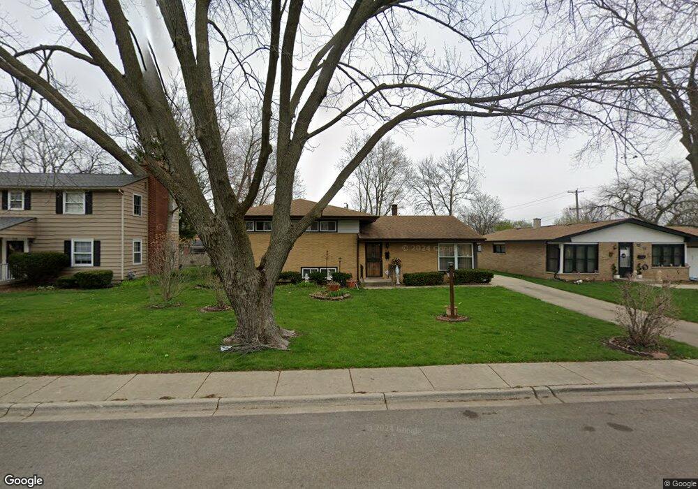 709 Sheldon Ave, Aurora, IL 60506 - photo 1