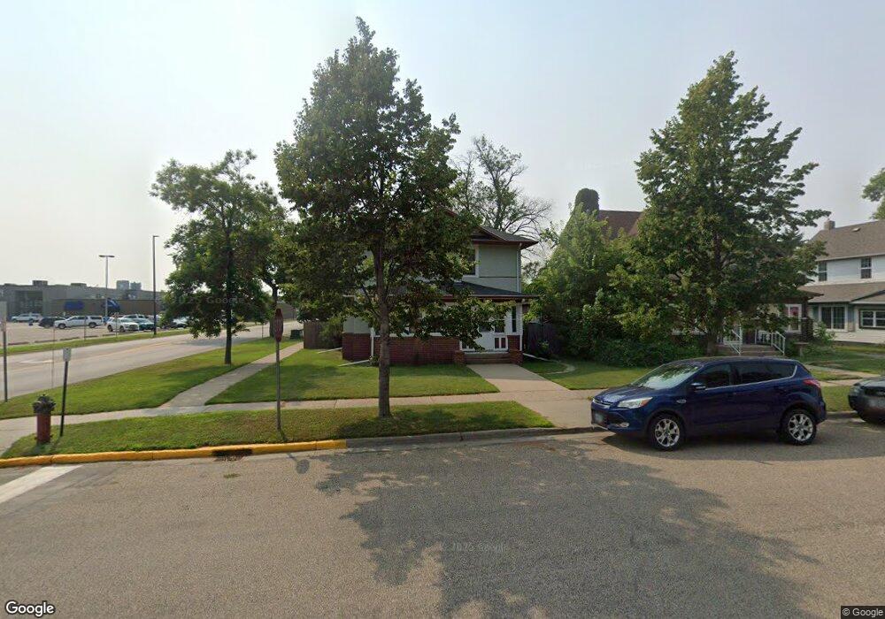 401 4th Ave NE, Jamestown, ND 58401 - photo 1