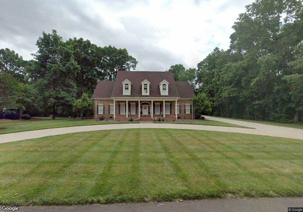 139 Columbine Dr, Statesville, NC 28625 - photo 1