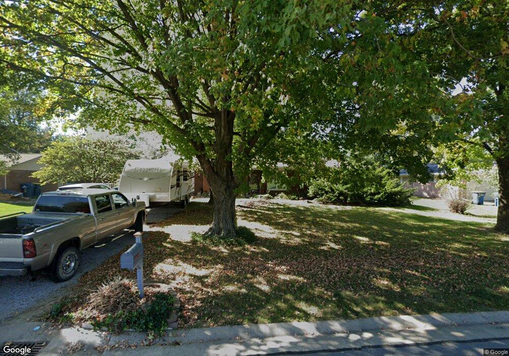 317 Louise Dr, Collinsville, IL 62234 - photo 1