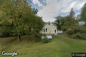 209 Guyer St, Bovey, MN 55709
