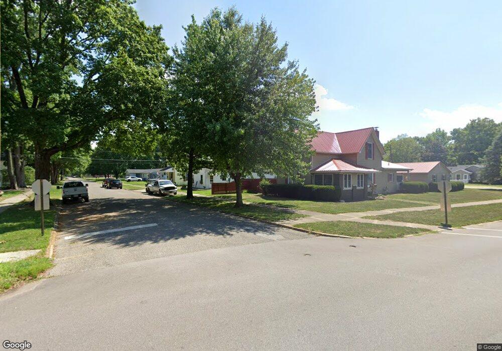 717 8th St, Covington, IN 47932 - photo 1