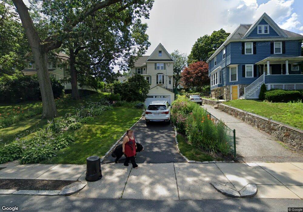 112 Perham St, West Roxbury, MA 02132 - photo 1