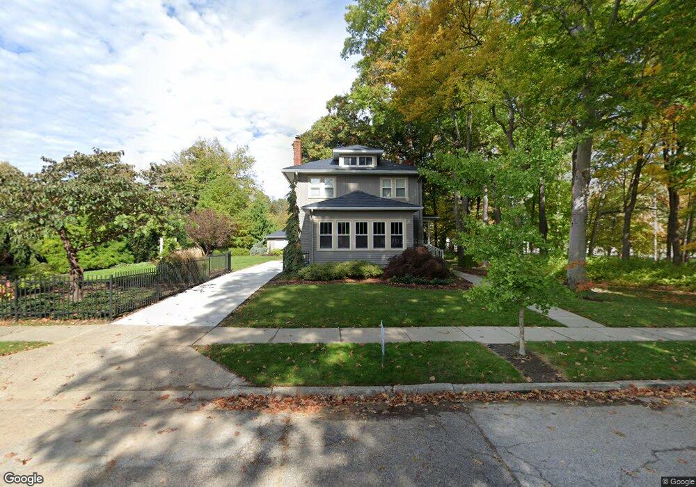 716 Sparrow Ave, Lansing, MI 48910 - photo 1