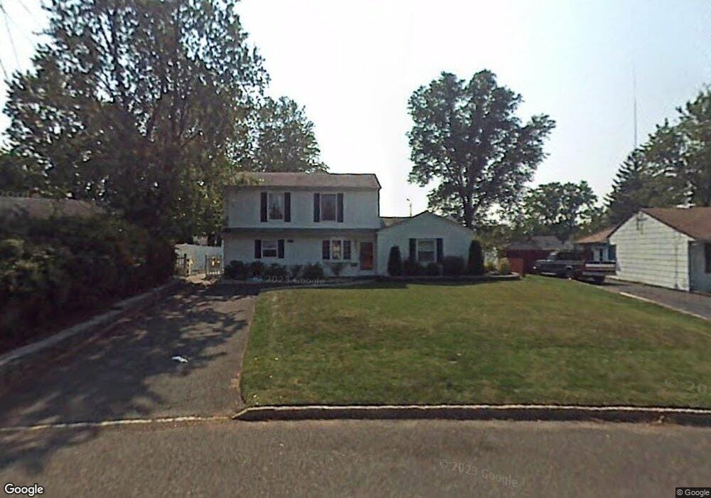 22 Harry Rd, Bridgewater, NJ 08807 - photo 1