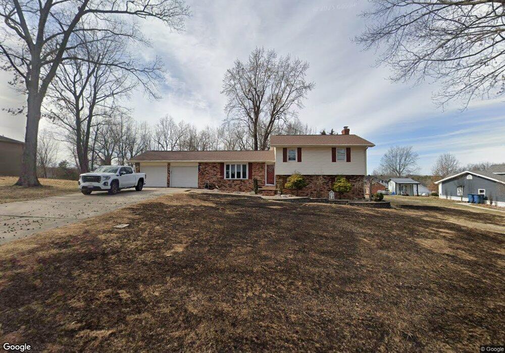 11447 Bay Hills Dr, Dexter, MO 63841 - photo 1